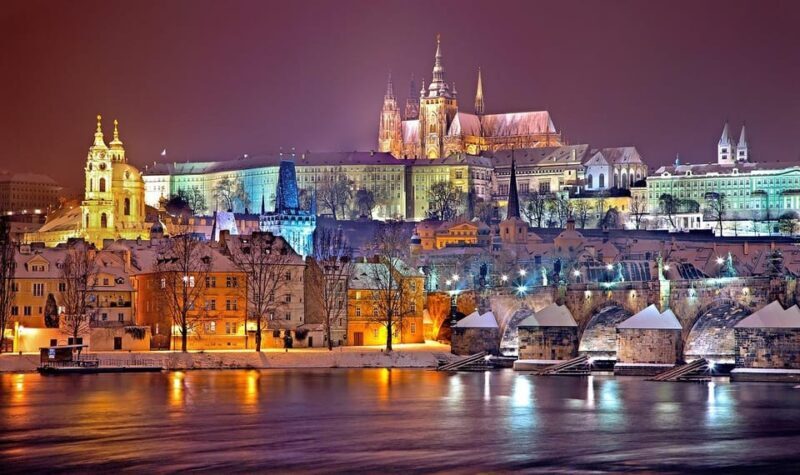 Prague: Private Night Tour with Local - An In-Depth Look at the Prague Night Tour