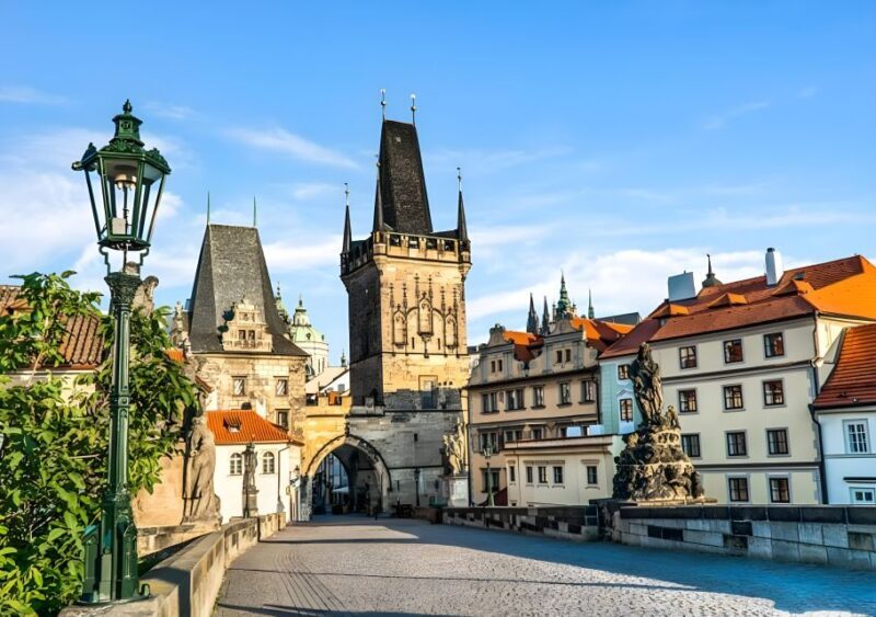 Prague: Private tour of Malá Strana, Kampa, & Charles Bridge - Key Points