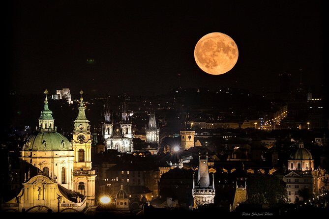 Prague Private Tour with rooftop bar and Prosseco - Key Points