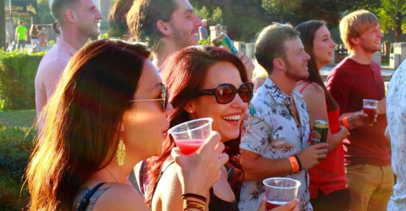 Prague: Riverside Parties - Key Points