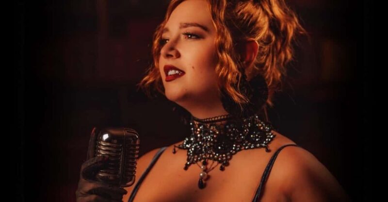 Prague: Saturday Night Live Music in Old Town at Le Valmont - Who Would Enjoy This Experience Most?