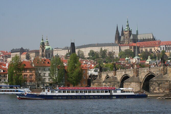 Prague: Sightseeing Boat Cruise with Buffet Dinner - The Realities from Guest Experiences