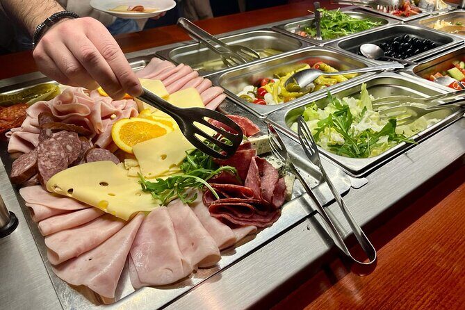 Prague: Sightseeing Boat Cruise with Buffet Dinner - FAQs