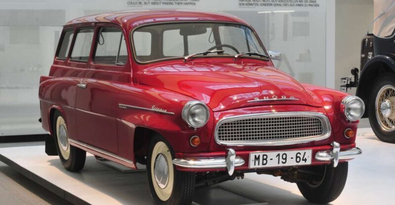 Prague: Skoda Car Museum Private Tour - Key Points