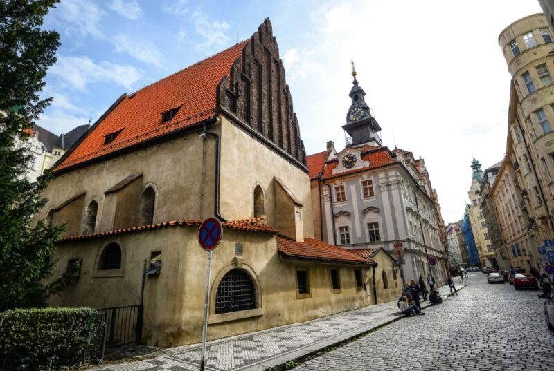 Prague: Synagogues and Jewish Quarter Private Walking Tour - Final Thoughts