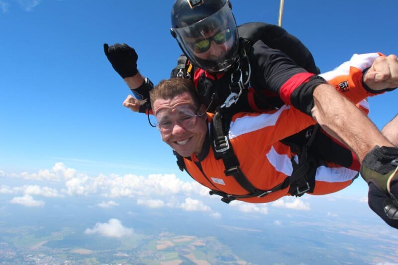 Prague: Tandem Skydiving 14,000ft over Prague with Transfers - Practical Tips for Future Jumpers