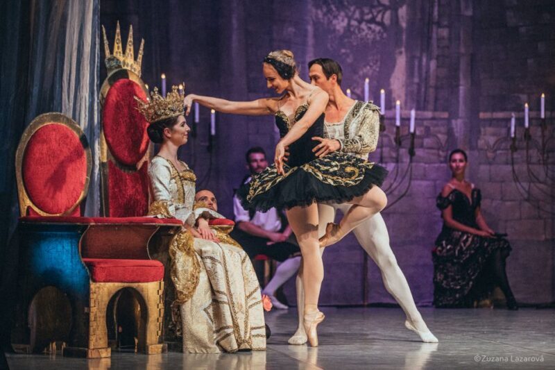 Prague: The Best of Swan Lake Ballet Tickets - An In-Depth Look at the Experience