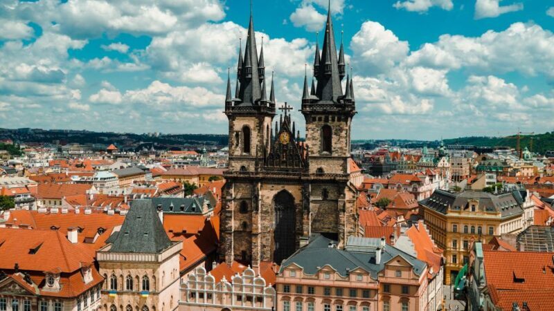 Prague: Top Sights and Historic Center Introduction Tour - The Experience: What to Expect from the Prague Tour