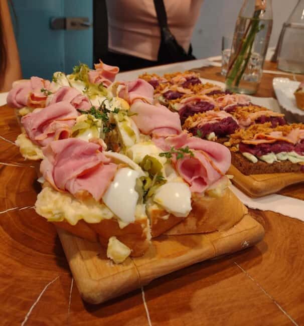 Prague: Traditional Czech Food Tour with Local Guide - Key Points