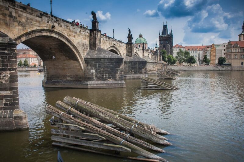 Prague: Vltava River Evening Dinner Cruise - Final Thoughts