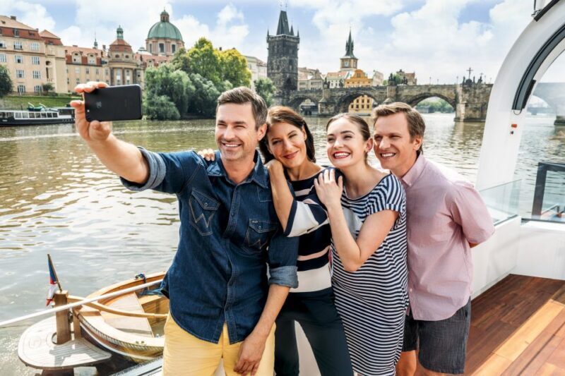 Prague: Vltava River Sightseeing Cruise - FAQ