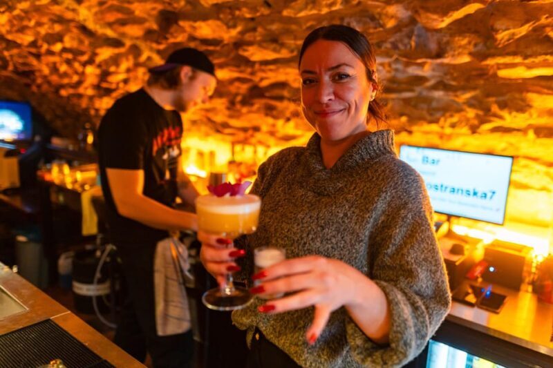 Prague: Wednesday Stand-Up Comedy in English - Key Points