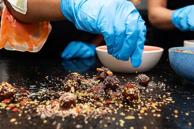 Praliné Rocher Chocolate making class in Paris (collective) - The Overview: What to Expect from Your Paris Chocolate Workshop