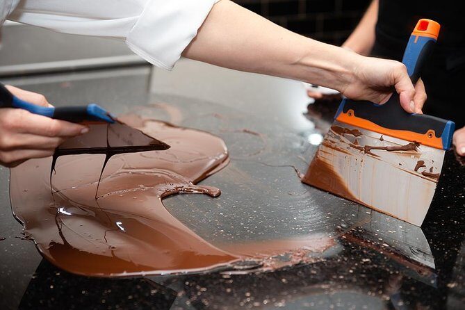 Praliné Rocher Chocolate making class in Paris (collective) - The Location & Practical Details