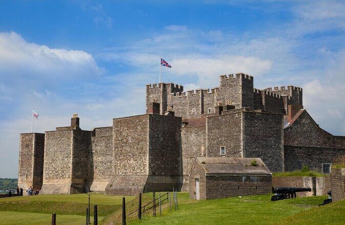 Pre-Cruise Tour from London to Dover Port via Dover Castle - Key Points