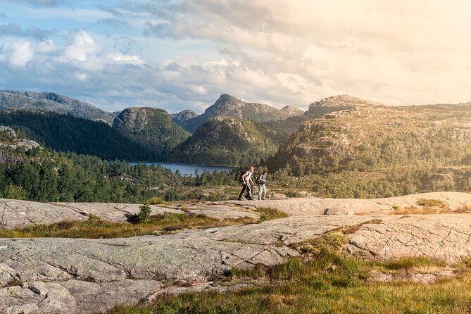 Preikestolen | Pulpit Rock - Hike with a Norwegian guide - Final Thoughts: Who Is This Tour For?