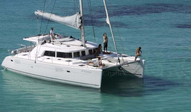 Premium and exclusive catamaran in Lanzarote - An In-Depth Look at the Experience