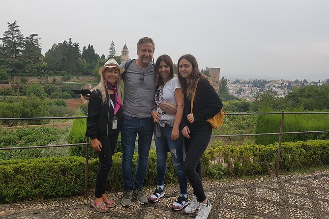 Premium Granada and other Cities Private Tour - FAQs