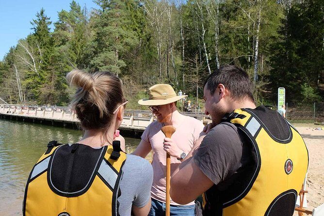 Premium guided Canoe Tour in lake Plateliai Handcrafted inventory and picnic set - Key Points