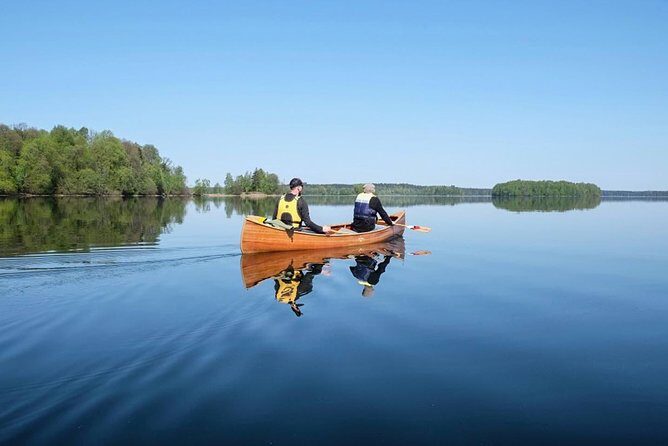 Premium guided Canoe Tour in lake Plateliai Handcrafted inventory and picnic set - FAQ