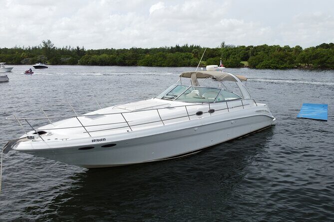 Premium Miami Yacht Tour Experience: Captain, Champagne & Party! - Who Should Book This Tour?