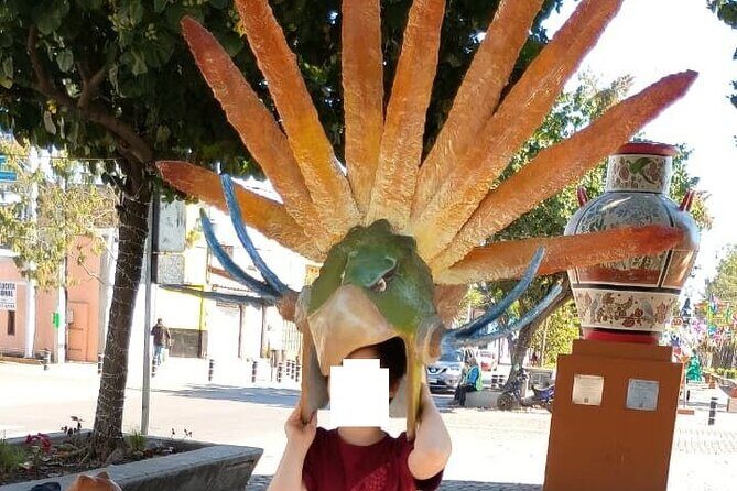 Premium Private Tour: Chapala, Tlaquepaque, Tonala and 3 Foals - FAQ