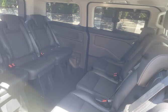 Premium Private Transfer:Your Door to Spain's Iconic Destinations - The Experience: What to Expect from the Private Transfer Service