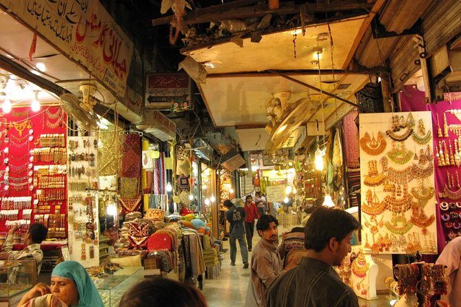 Premium Services: Lahore Guided Day Trip - The Sum Up
