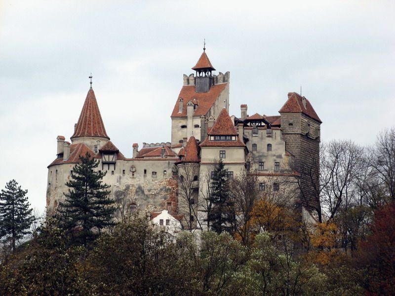 Premium Tour Bran & Peles Castle from Bucharest - FAQ