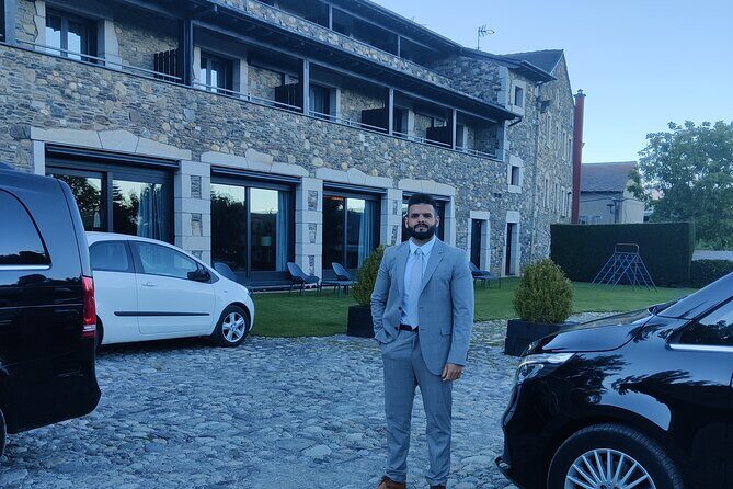 Premium Transfer from / to Airport and Port - Practicalities & Considerations