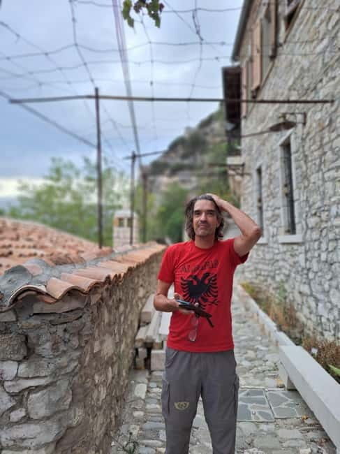 Premium Walking Tour of Berat with Expert Guides - Exploring Berat with Expert Guides: A Deep Dive into Albania’s Historic Gem