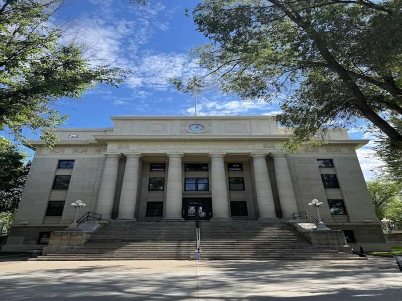 Prescott City Highlights Tour with Museum Entry - Scenic Walks and the Natural Beauty of Watson Lake