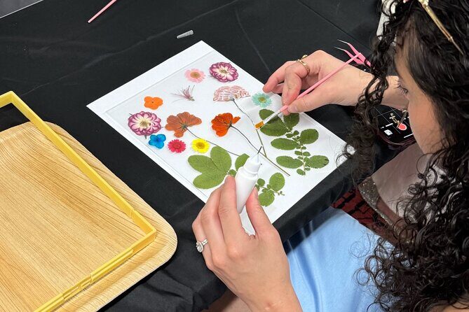 Pressed Flower Art Workshop - An In-Depth Look at the Pressed Flower Art Workshop