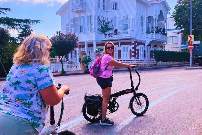 Princes' Islands E-bike Tour - Who Would Love This Experience?