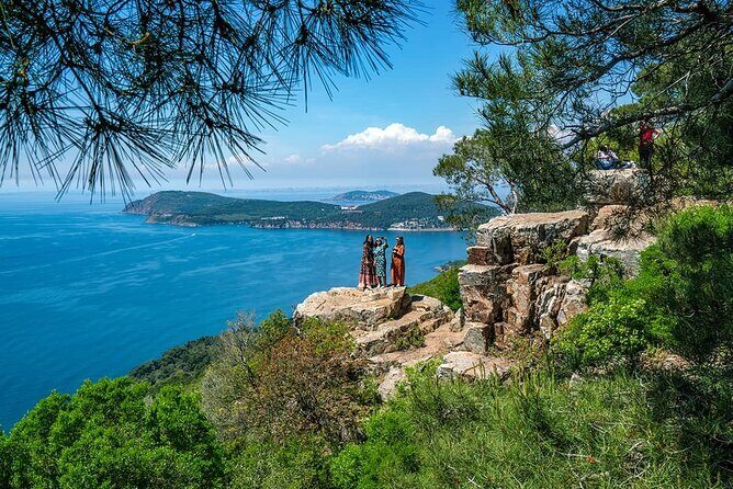 Princess Islands Daily Tour from Istanbul - Visiting Büyükada: The Largest of the Islands