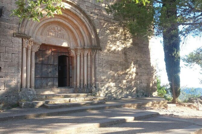 PRIORAT MEDIEVAL PRIORAT Full Day Tour Siurana and Escala Dei - Starting with Siurana: A Fairytale Village