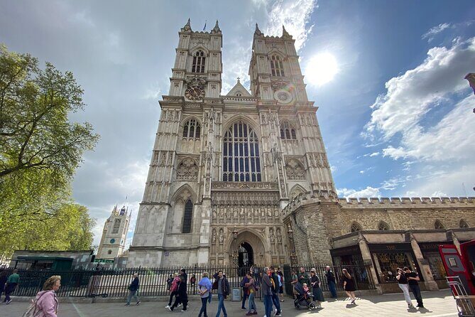 Priority Access Westminster Abbey Tour with a Professional Guide - FAQ
