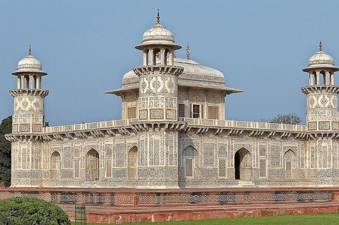 Private : 02 Days of Taj Mahal Agra Tour From Delhi - Frequently Asked Questions