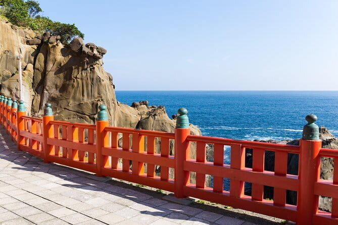 Private 1 Day Tour to Kamakura: Sea, Temples, and Coastal Scenery - Exploring Kamakura’s Spiritual Heart