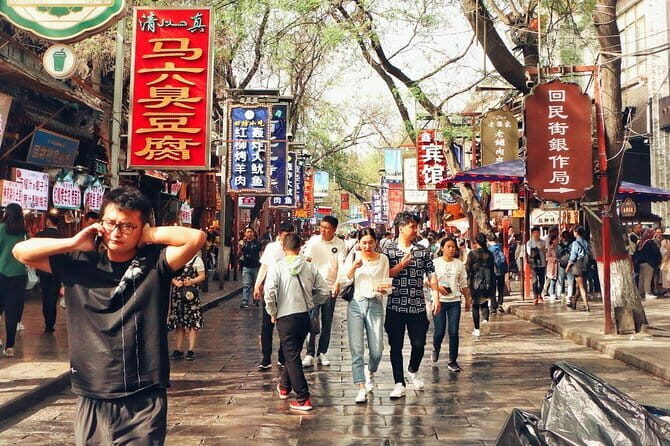 Private 2-Day Chengdu Discovery with Hotel Accommodation - FAQ