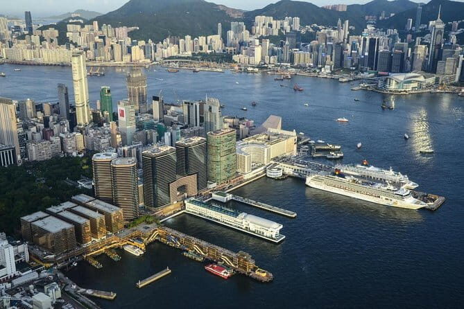 Private 2 Day Classic Hong Kong Day Tour Including Xinjie And Chi Lin Nunnery - A Close Look at the Itinerary