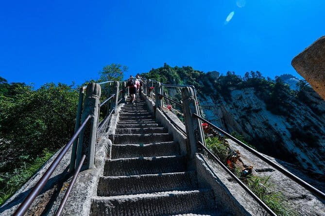 Private 2-Day Tour: Terracotta Warriors and Mount Hua - What We Found Helpful from Other Travelers