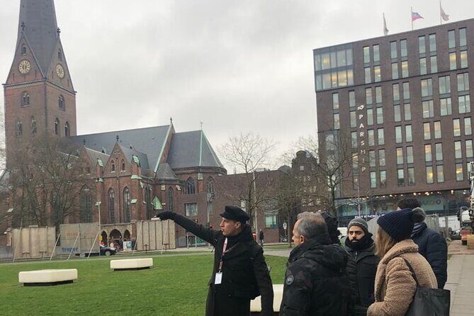 Private 2-Hour Hamburg Highlights Walking Tour - The Sum Up