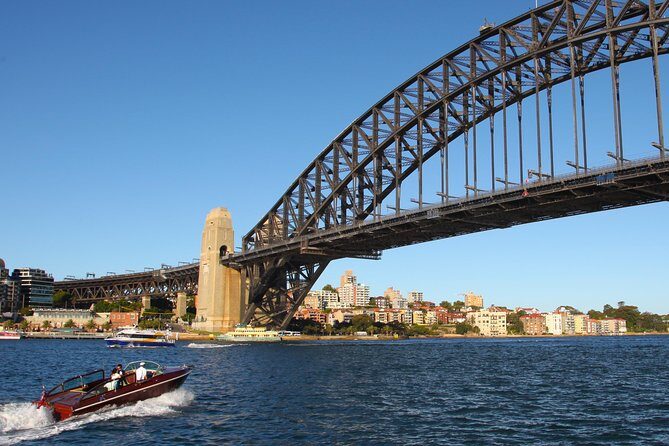 Private 2 Hour Icons and Highlights Cruise of Sydney Harbour - The Sum Up
