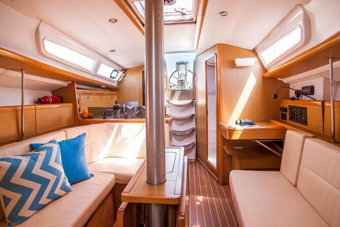 Private 2-Hour Tour of Barcelona on a Sailboat - FAQ