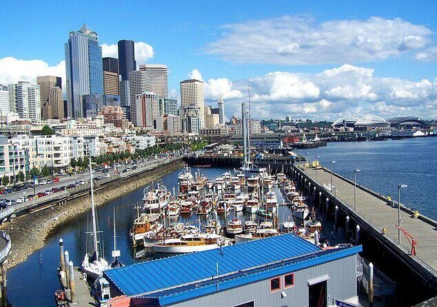 Private 2-hour Walking Tour of Seattle with licensed tour guide - Key Points