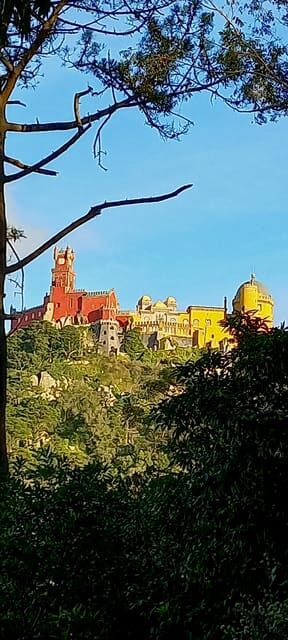 Private 2 Hours Tuktuk Tour to Sintra - Who Is This Tour Best For?