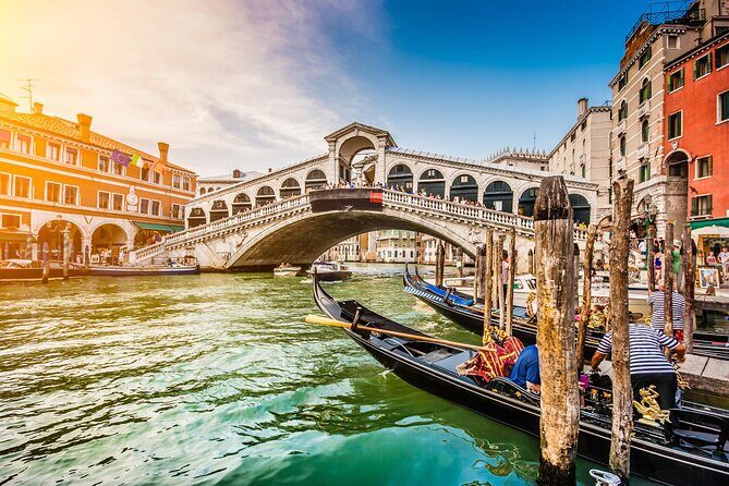 Private 2 hrs Grand Canal, Hidden Gems Walk and food tasting - Who Should Consider This Tour?