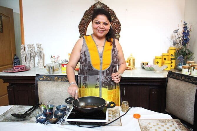 Private 3-Hour Cooking Lesson and Meal in a Local Home in Agra - Key Points