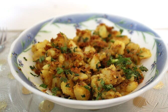 Private 3-Hour Cooking Lesson and Meal in a Local Home in Agra - FAQs